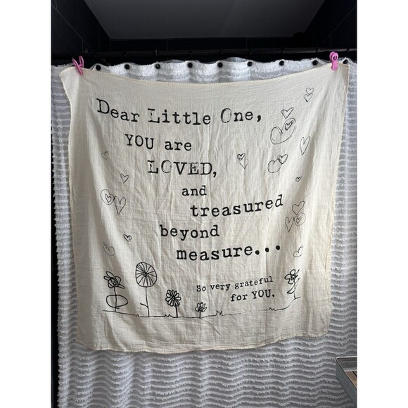 Dear Little One Photo Swaddle True By Kelly Rae Roberts Measures 50”x48” Cream - Picture 1 of 9